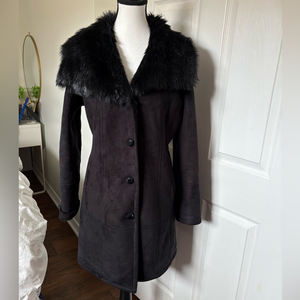 Nuage Faux Suede Coat Medium Black Faux Fur Collar Winter Coat Lined Jacket
